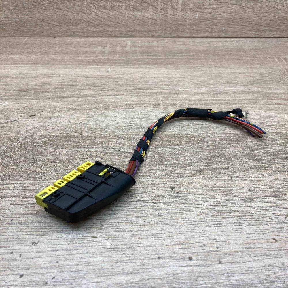 8369719 958477 1  Plug wire BMW 5 E60 E61