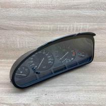 8372354 110 008 735 For Petrol Speedometer (instrument cluster) BMW 5 E39