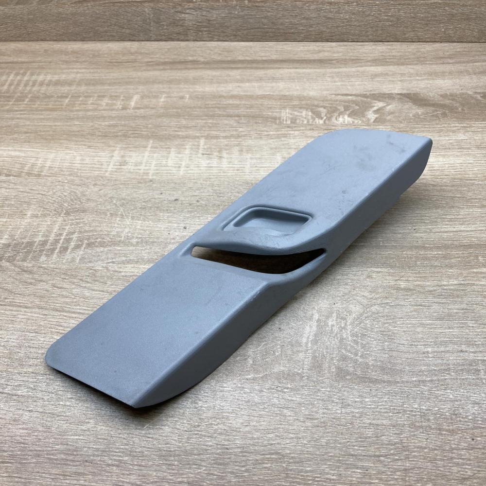 13113908   (B) pillar trim (top) Opel Astra H