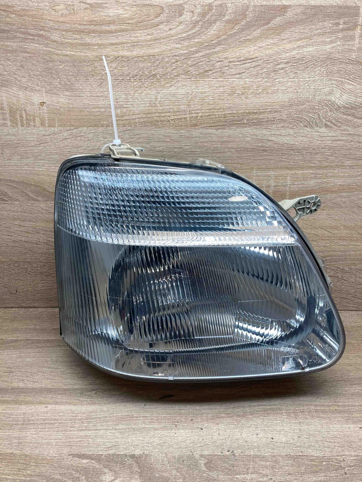 09204188 35100 83E00 89100198 008 DX Headlight/headlamp Opel Agila A