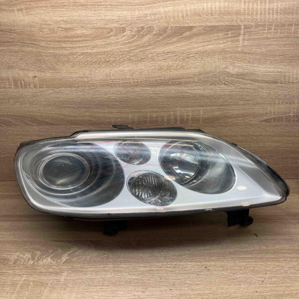 1T0941032D 1T0907391 0301205272 Headlight/headlamp Volkswagen Touran I