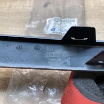 93183319 13121995 375768702 Front bumper corner part panel trim Opel Astra H