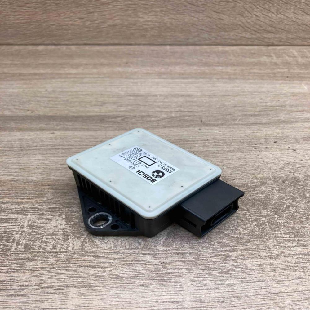 6774602 0265005681  ESP acceleration yaw rate sensor BMW 5 F10 F11
