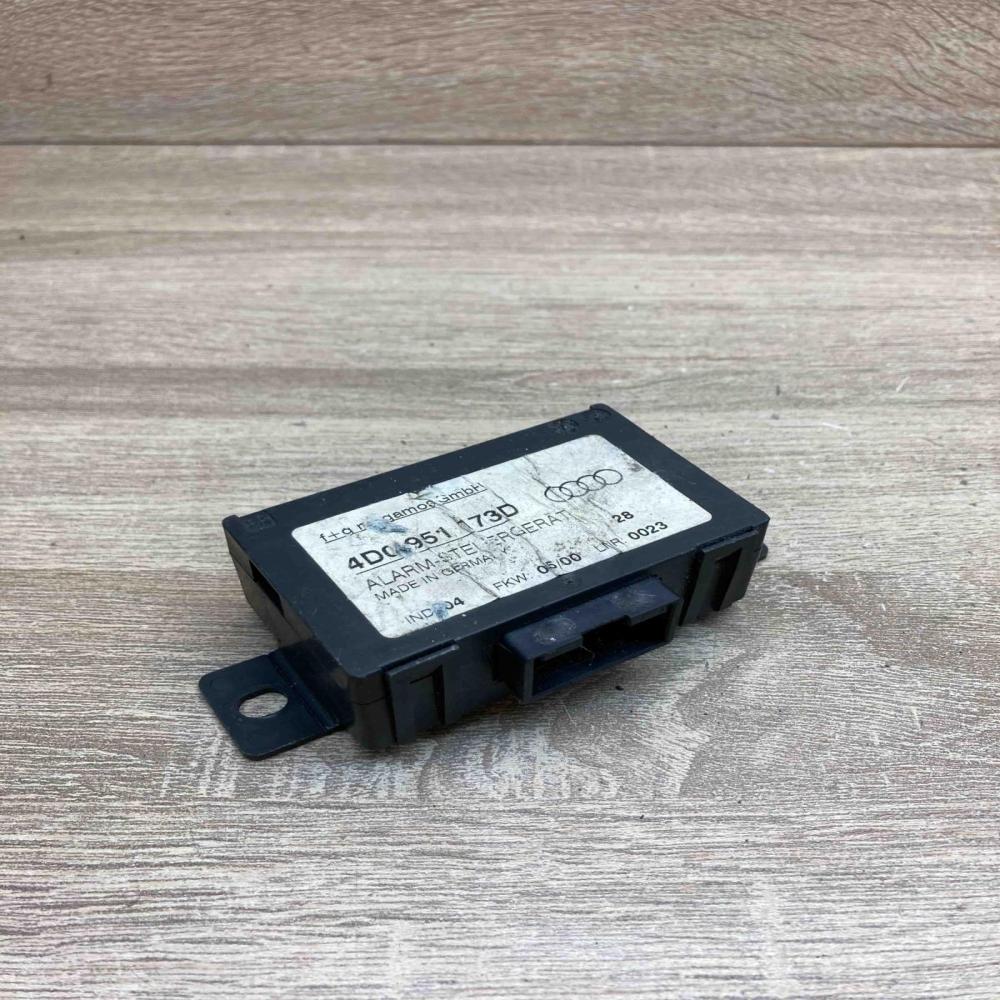 4D0951173D  Used Alarm control unit/module Audi A6 S6 C5 4B