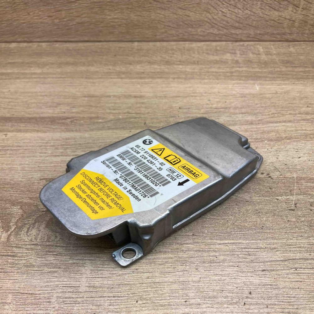 9118931 2204391 35  Airbag control unit/module BMW 5 E60 E61