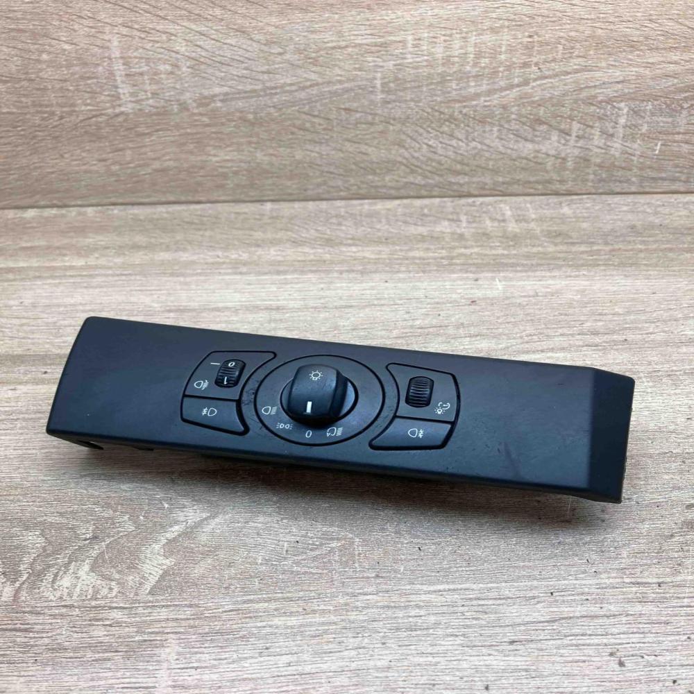6953741   Light switch BMW 5 E60 E61
