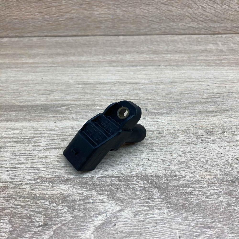 7792256   Camshaft position sensor BMW 5 E60 E61