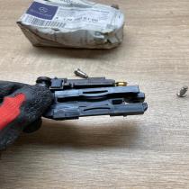 A1767800100   Sun visor clip/hook/bracket Mercedes-Benz A W176