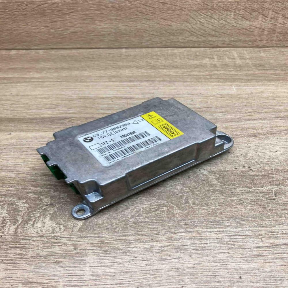 28002868   Airbag control unit/module BMW 5 E60 E61