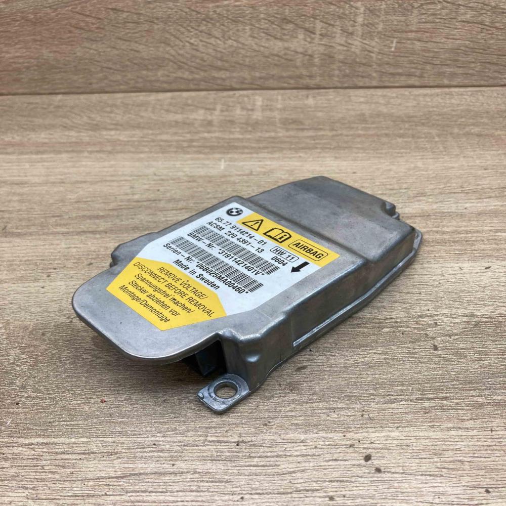 9114214 2204391 13  Airbag control unit/module BMW 5 E60 E61