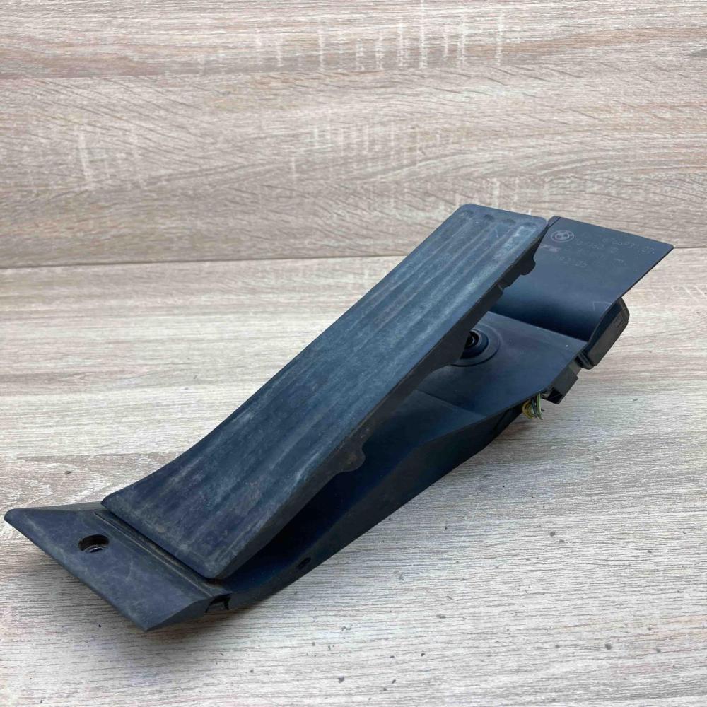 6766931 259160 10  Accelerator throttle pedal BMW 3 E90 E91