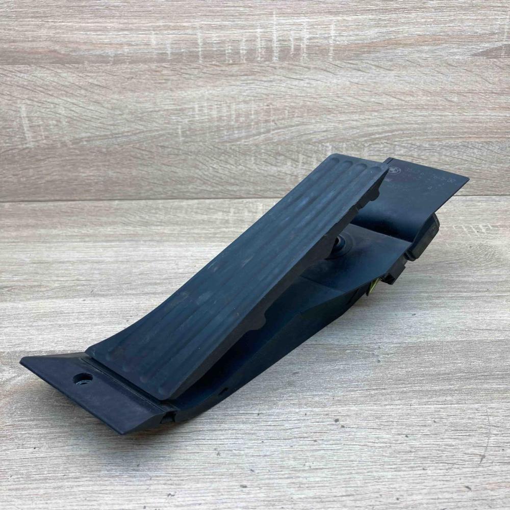 6772645 259160 10  Accelerator throttle pedal BMW 5 E60 E61