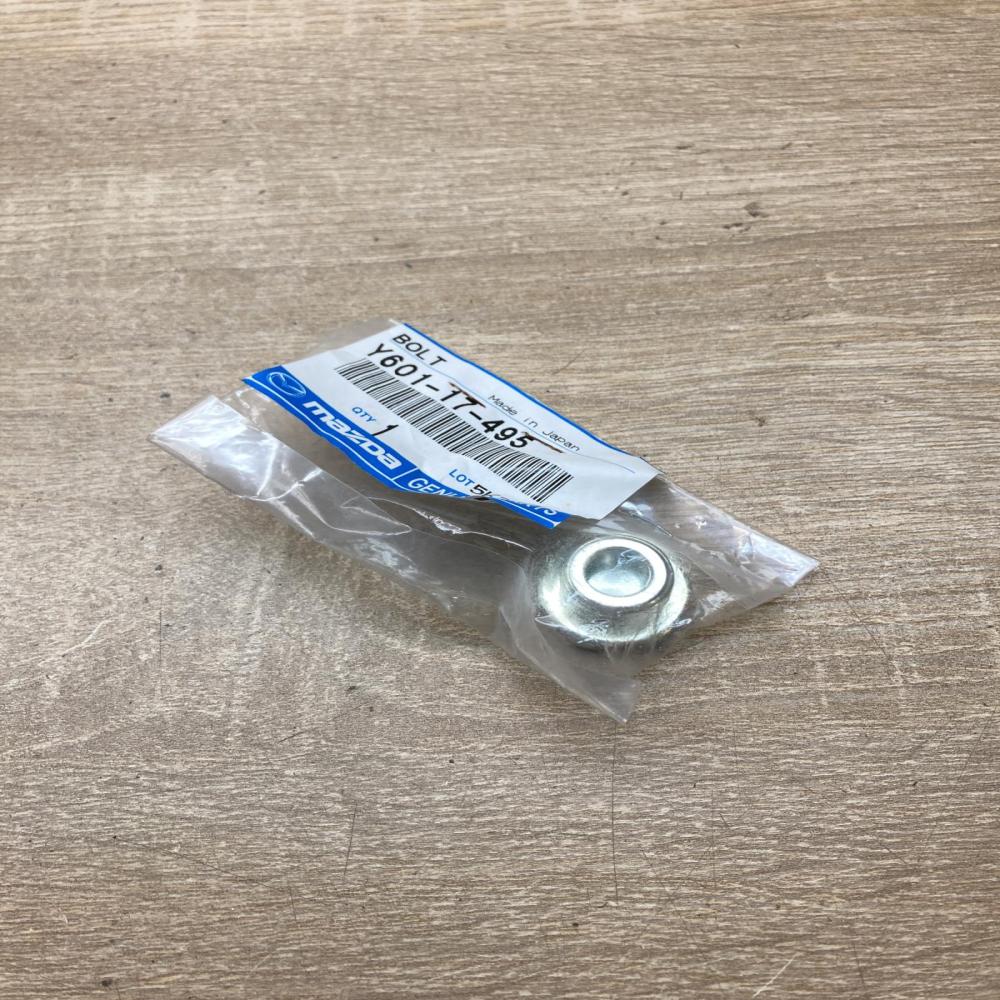 Y601 17 495 Y60117495  Other gearbox part Mazda RX8