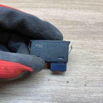 8365579   Tailgate opening switch BMW X5 E53