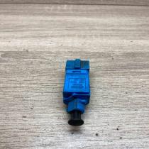 1H0927189   Brake pedal sensor switch Volkswagen Golf IV