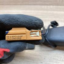601993100F 052280050  Rear seatbelt buckle Volvo V50