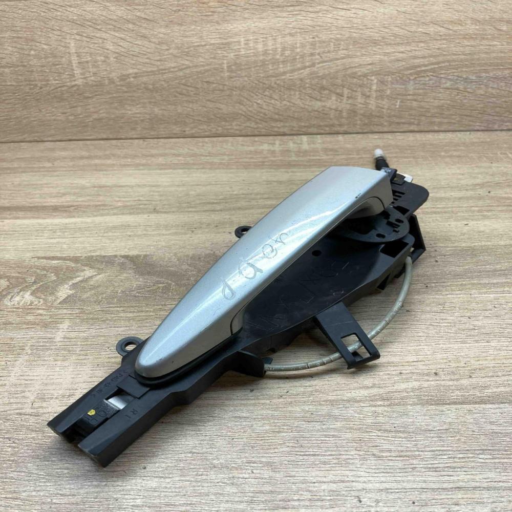7059971  Front Right Side Front door exterior handle BMW 3 E90 E91