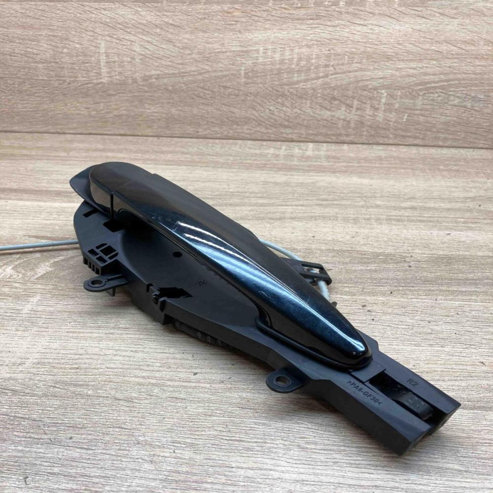 BMW 3 series E91 Front Right Side Front door exterior handle BMW 3 E90 E91