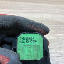 7M3959565A   Wing mirror switch Volkswagen Sharan