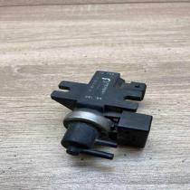 2247906   Turbo solenoid valve BMW 5 E39