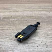 191945515B   Brake pedal sensor switch Volkswagen Transporter - Caravelle T4