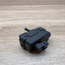 89036766   Headlight level adjustment motor Toyota RAV 4 (XA30)
