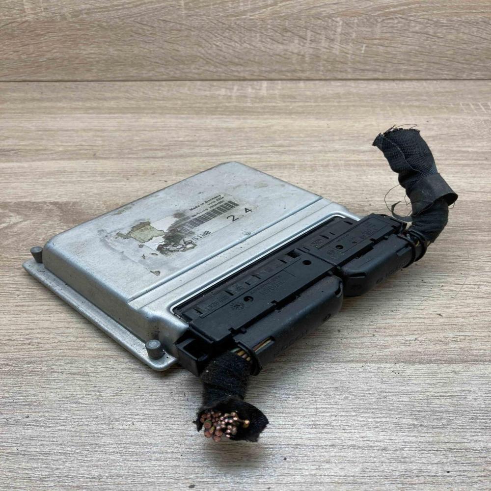 15651HB  With Plug Engine control unit/module ECU Alfa Romeo 156
