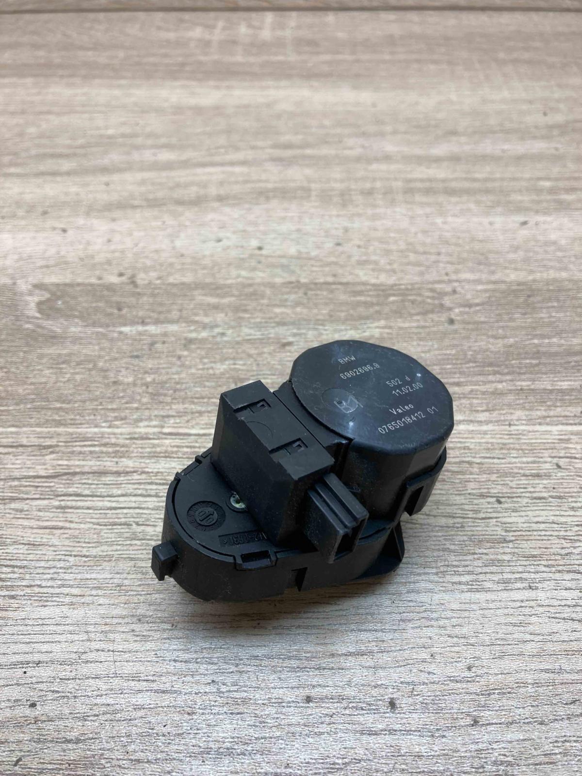 6902696   Air flap motor/actuator BMW 5 E39