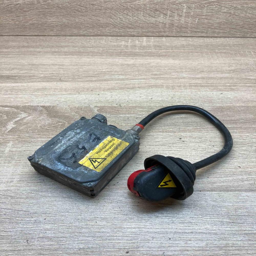 X5 Ballast   Headlight ballast module Xenon BMW X5 E53