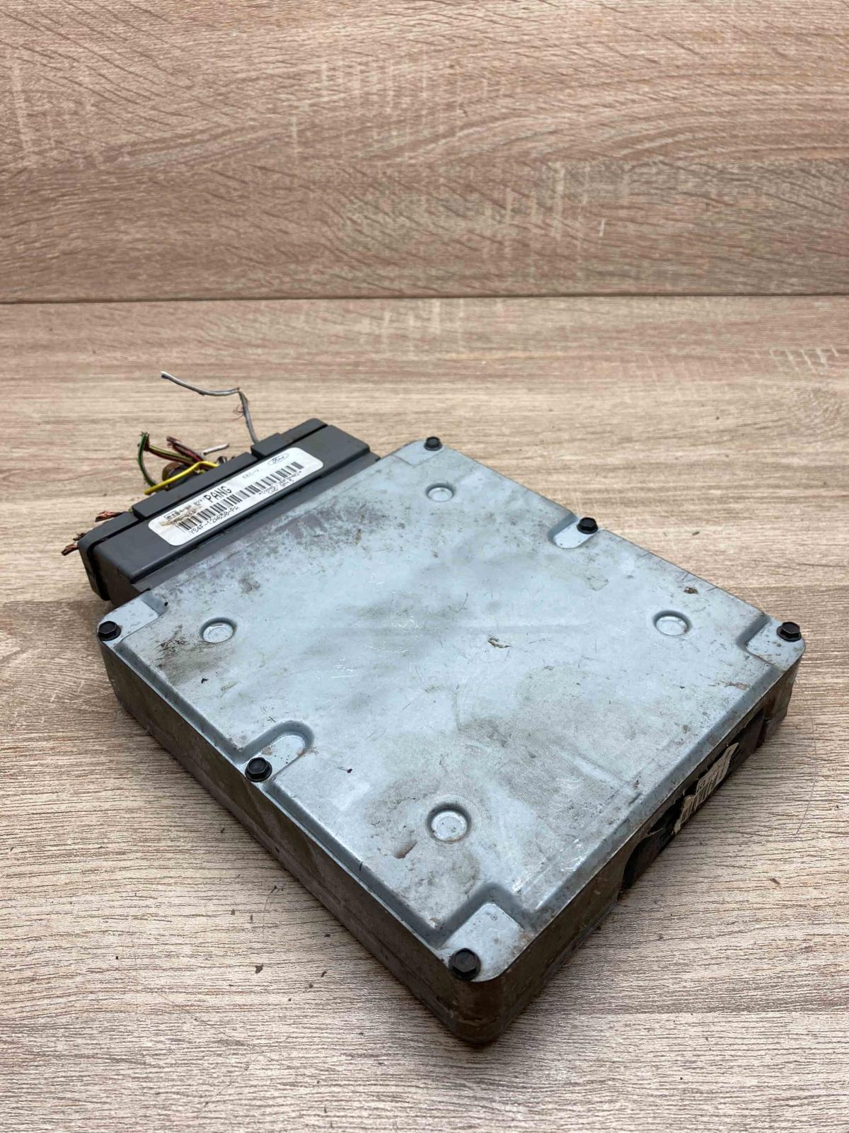 YS4F 12A650 PA PANG  Engine control unit/module ECU Ford Focus