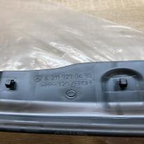 A2117270430   Front door rubber seal Mercedes-Benz E W211