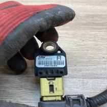 89173 0F010   Airbag deployment crash/impact sensor Toyota Corolla Verso AR10