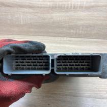 P04748414AI 060510  Engine control unit/module ECU Chrysler Voyager
