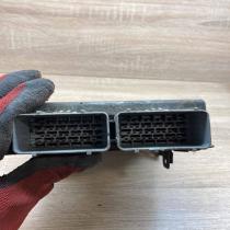 P04727402AJ 384130  Engine control unit/module ECU Chrysler Voyager