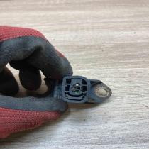 4F0907651   Airbag deployment crash/impact sensor Audi A6 S6 C6 4F
