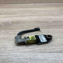 89173 0F010  A Airbag deployment crash/impact sensor Toyota Corolla Verso AR10