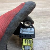 89173 0F010  A Airbag deployment crash/impact sensor Toyota Corolla Verso AR10