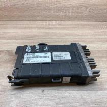 443907311D 0261200271  Engine control unit/module ECU Volkswagen PASSAT B3