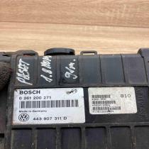 443907311D 0261200271  Engine control unit/module ECU Volkswagen PASSAT B3