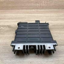 443907311D 0261200271  Engine control unit/module ECU Volkswagen PASSAT B3