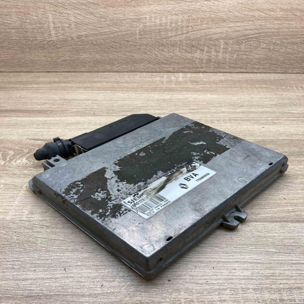 7700863539   Engine control unit/module ECU Renault Safrane