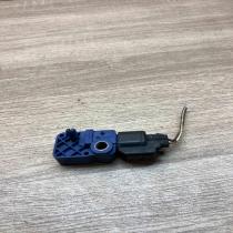 9W83 14A686 AB 31264410  Airbag deployment crash/impact sensor Volvo V50