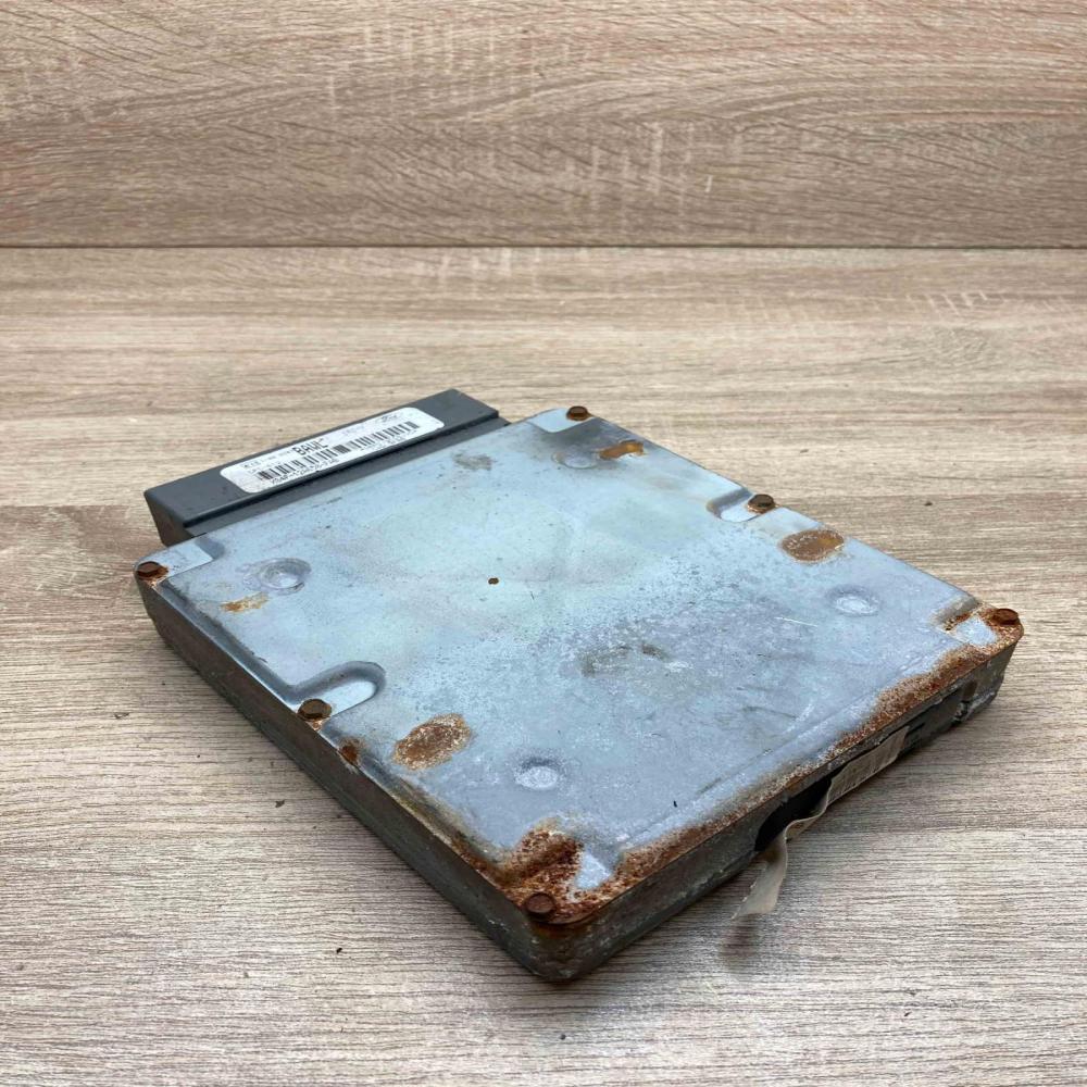 XS4F 12A650 FAB   Engine control unit/module ECU Ford Focus