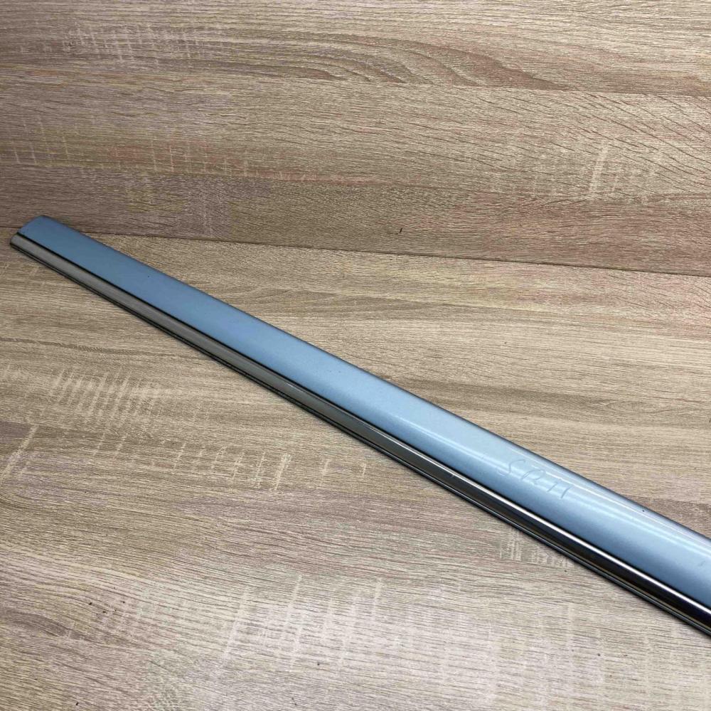 A2206900662  Door Front door trim (molding) Mercedes-Benz S W220