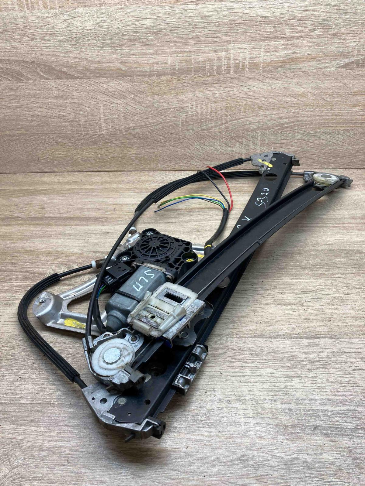 A2207200346 0015409181 Front Left Side Front door window regulator with motor Me