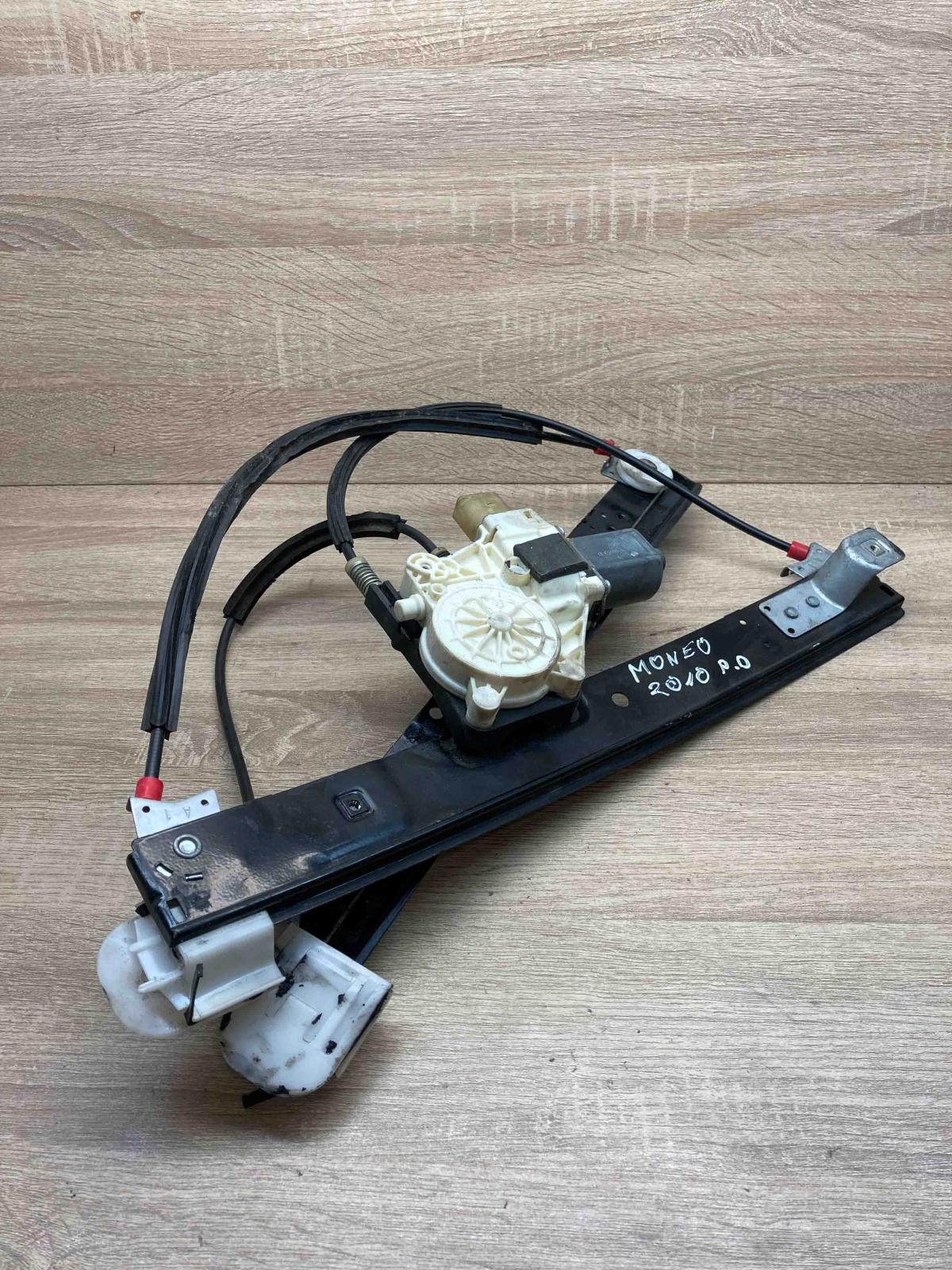 6M21 14553 B 7S71A23200BN Front Right Side Front door window regulator with moto
