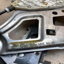 A2207202446   Front door window regulator with motor Mercedes-Benz S W220