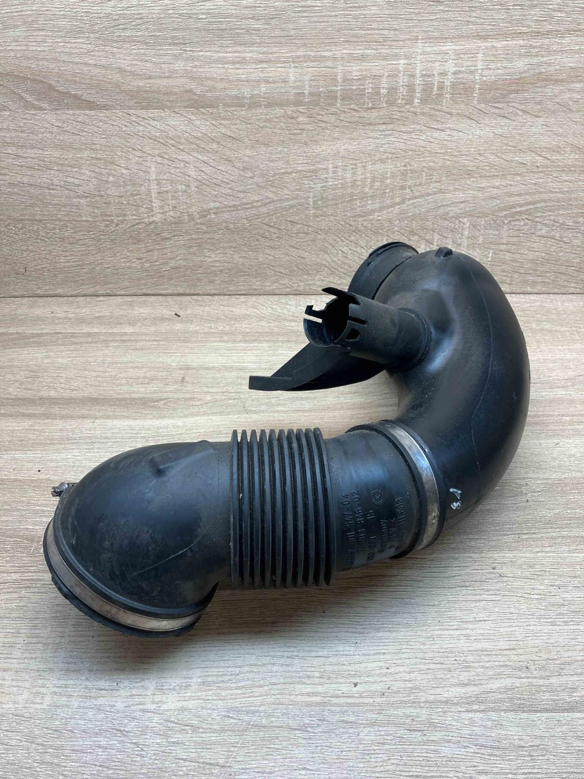 7803843 7801547 7803846 Air intake duct part BMW 5 E60 E61