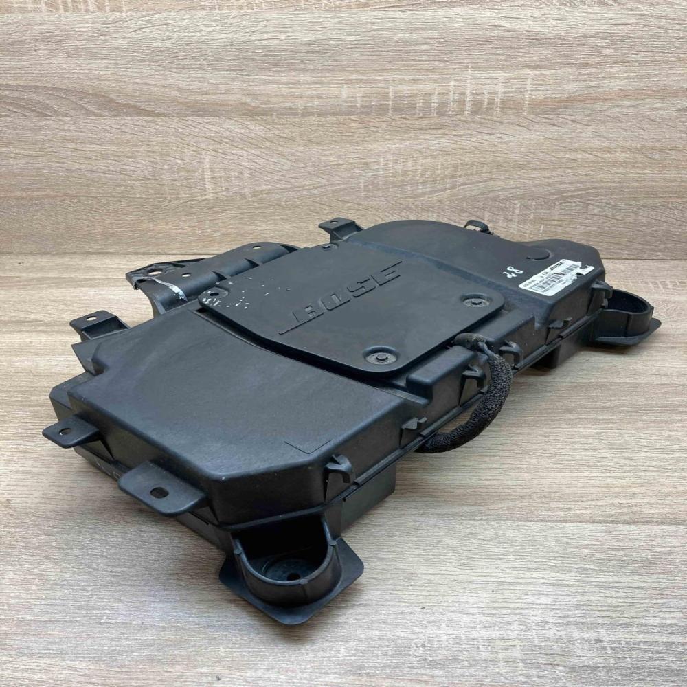 B33D 66 960 WOOFER BOSE Subwoofer speaker Mazda 3 I