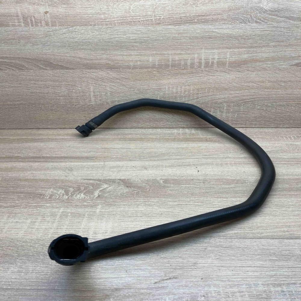 7787458   Engine coolant pipe/hose BMW 5 E60 E61